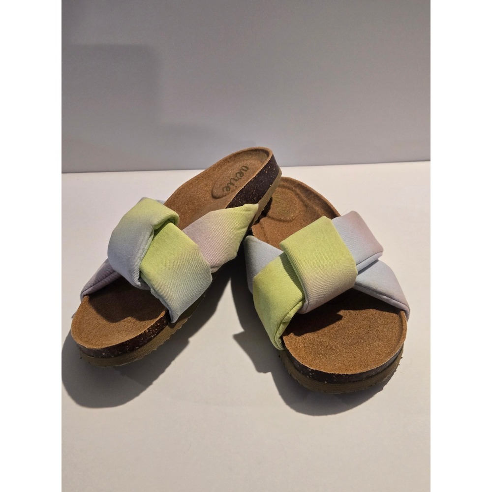 Aerie Twist Top Sandals